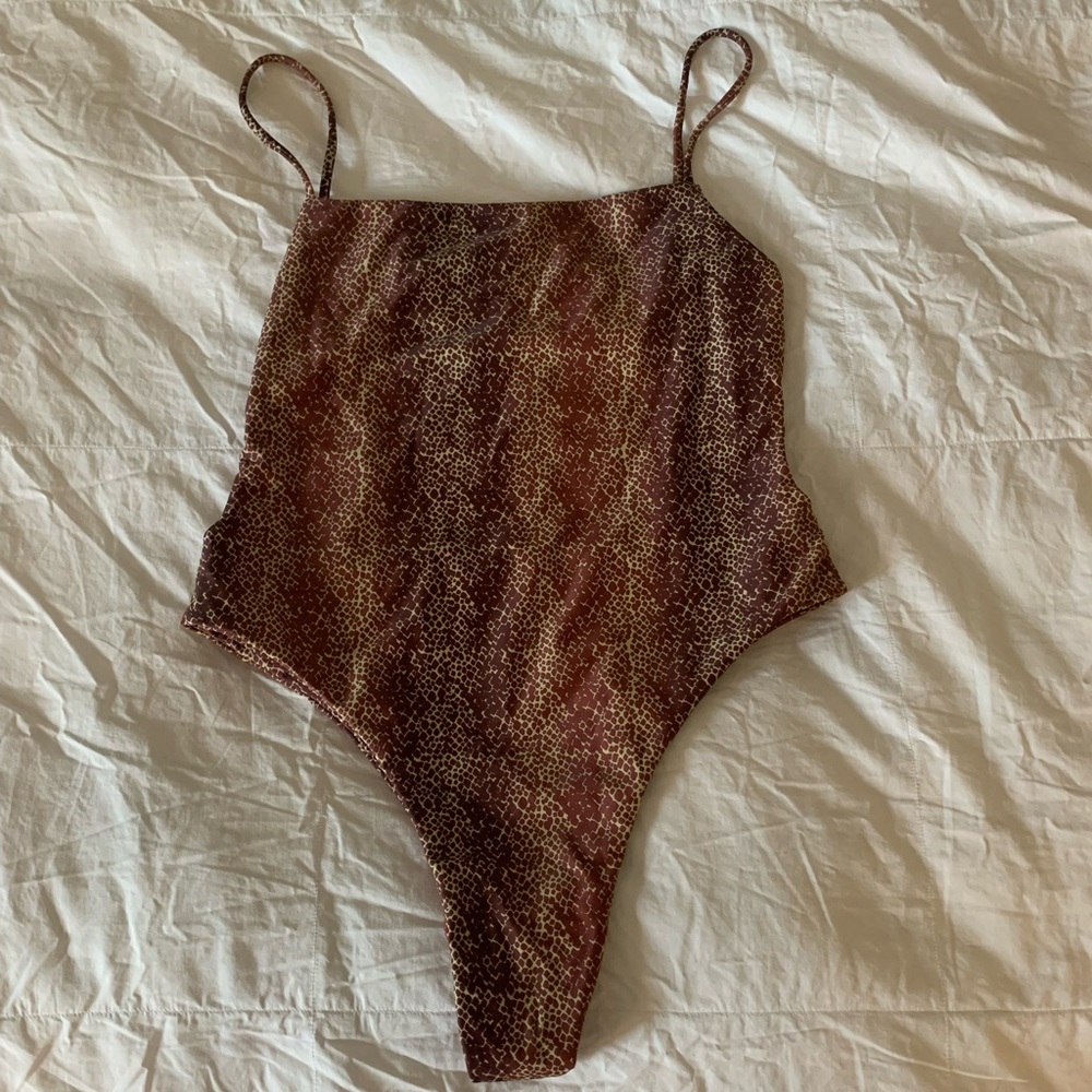 Benoa Swim Uluwatu One Piece Size L